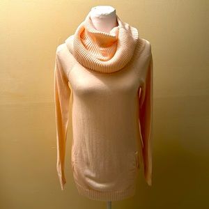 NY&Co cowl neck pink tunic with pockets